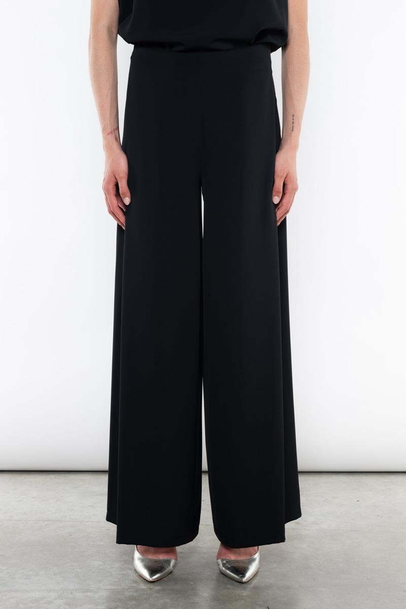 PANTALONI AMPI CON SPACCO