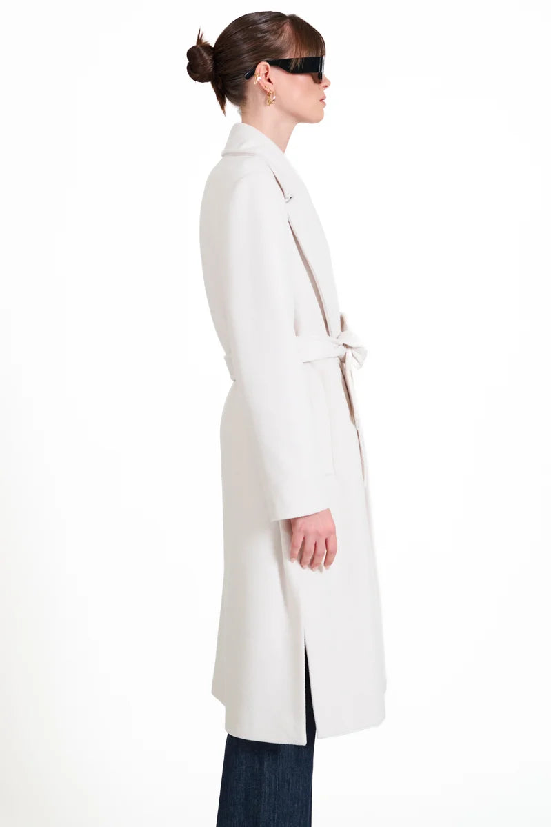 Cappotto a vestaglia con spacchi