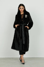 ECOPELLICCIA LUNGA CON SPILLA