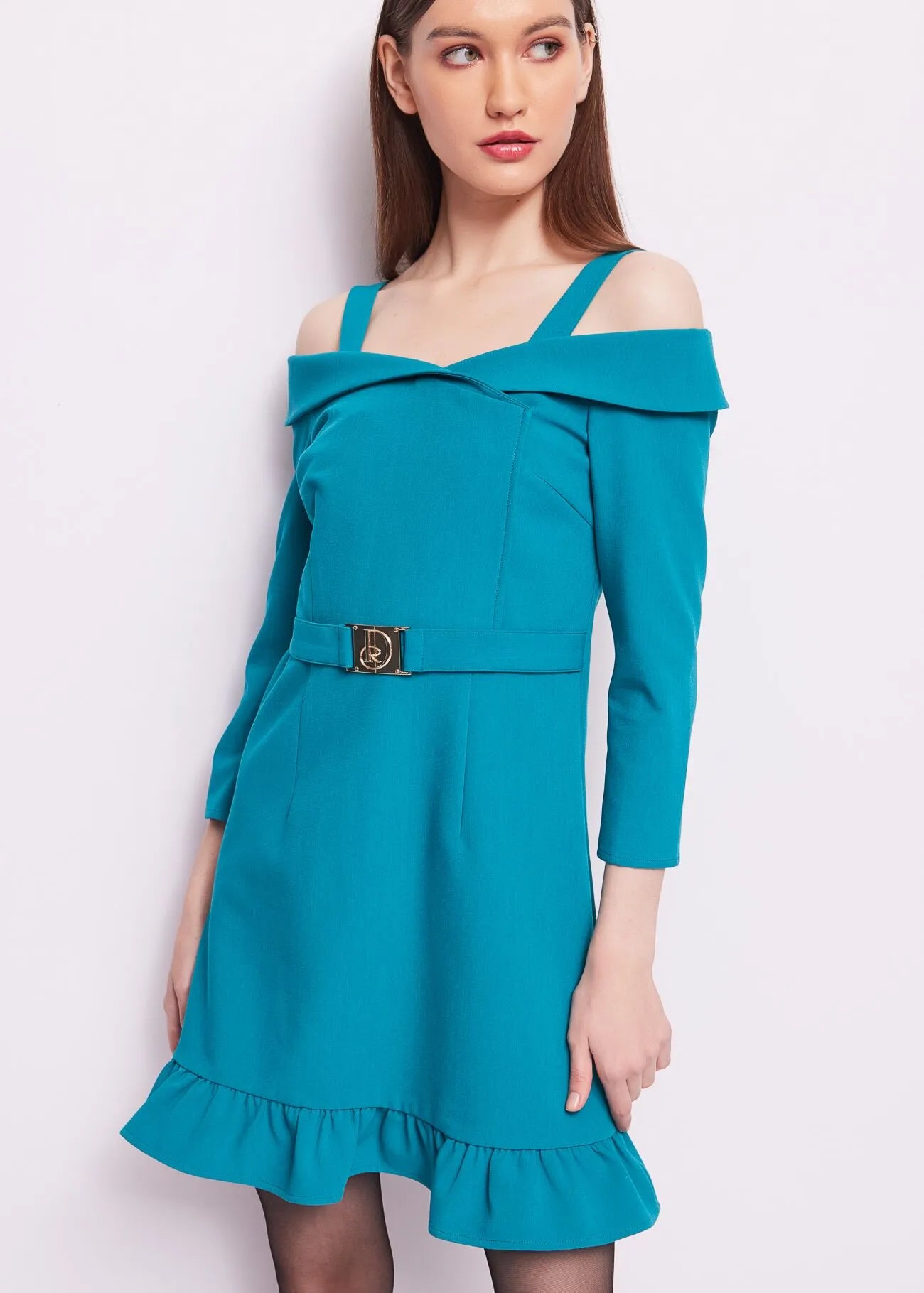 241_421DD15005_2885-P01.webp
