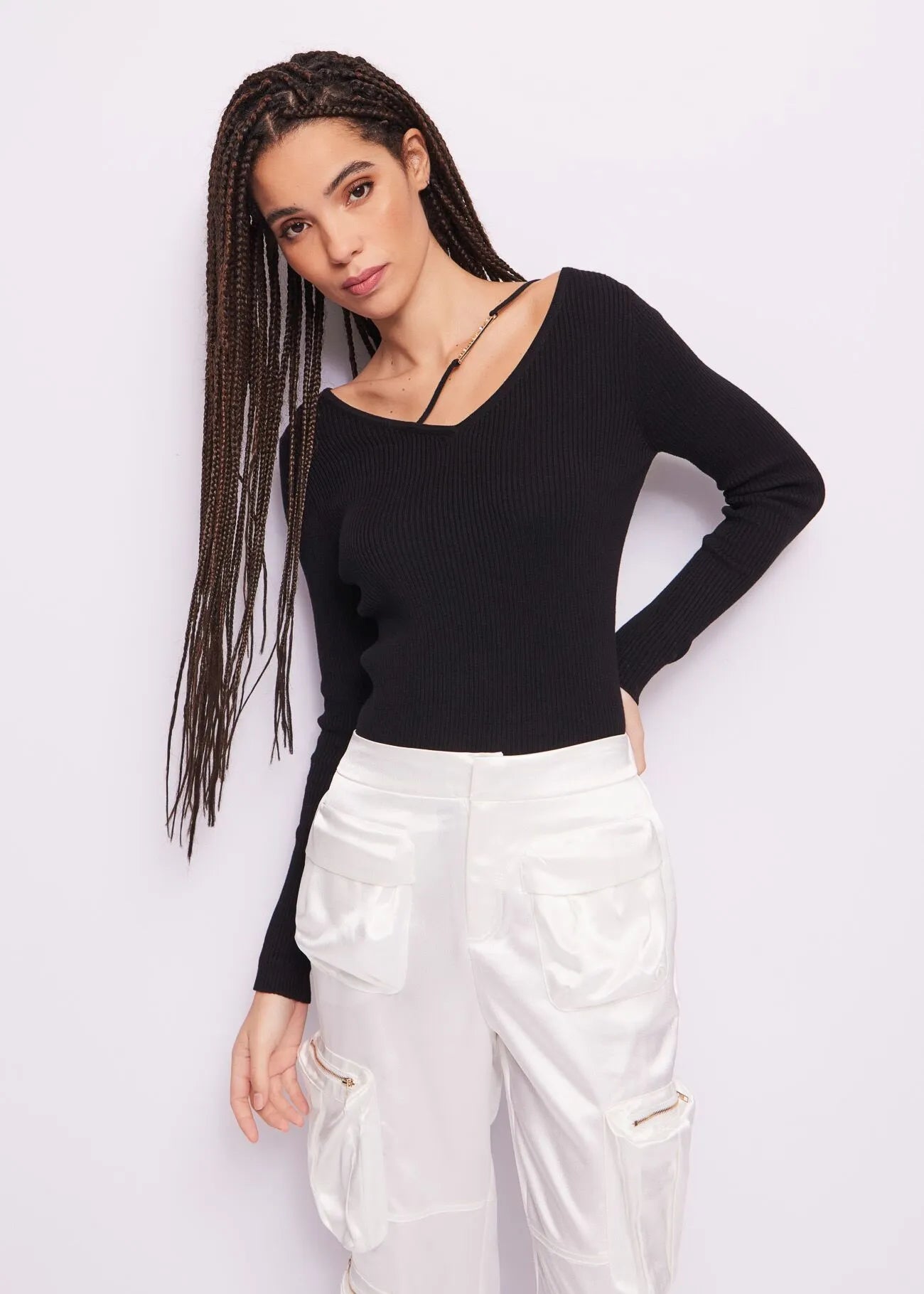 241_421ND53008_2001-P01.webp