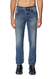 JEANS TAPERED DIESEL