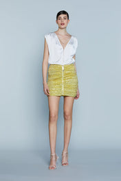 BLUSA CON COLLANA