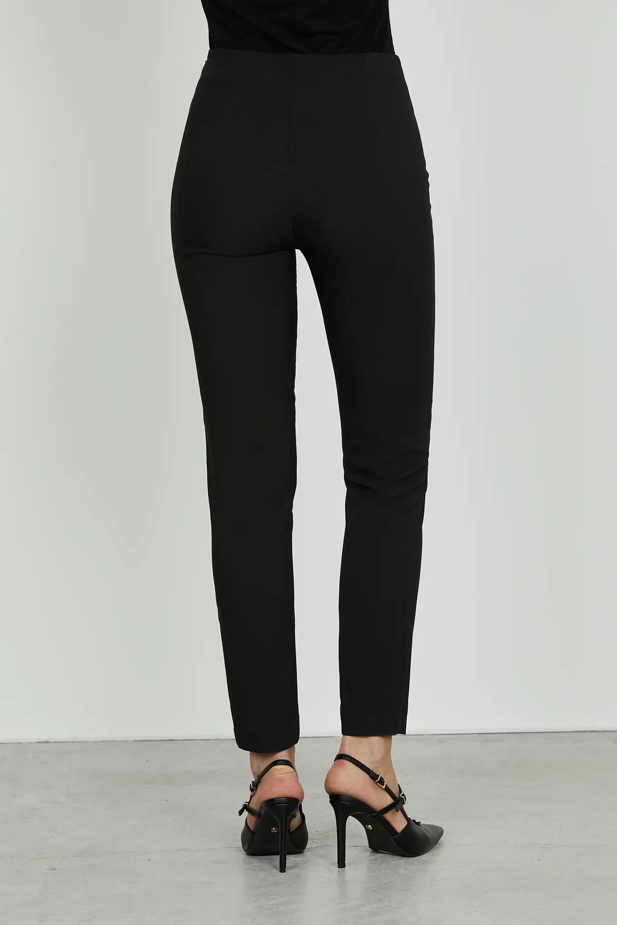 PANTALONE CAPRI SLIM FIT