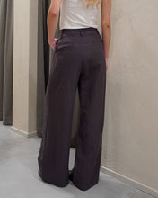 PANTALONI CON PINCES