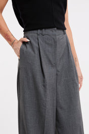 PANTALONE A PALAZZO CON PENCES