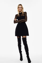 ABITO CON MANICHE TRASPARENTI