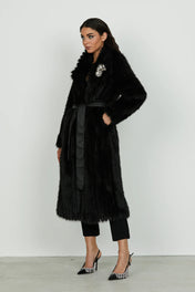 ECOPELLICCIA LUNGA CON SPILLA