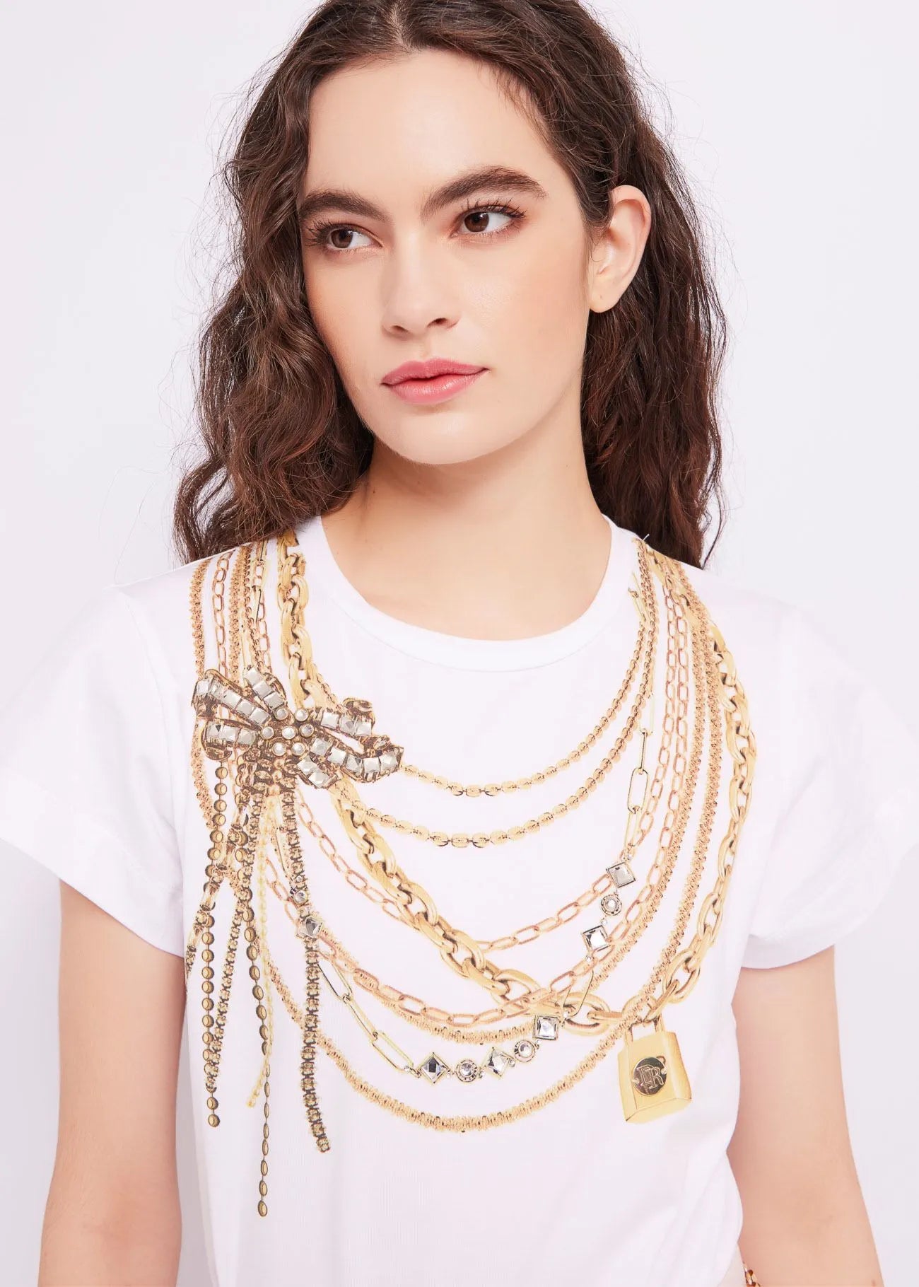 T-shirt con catene