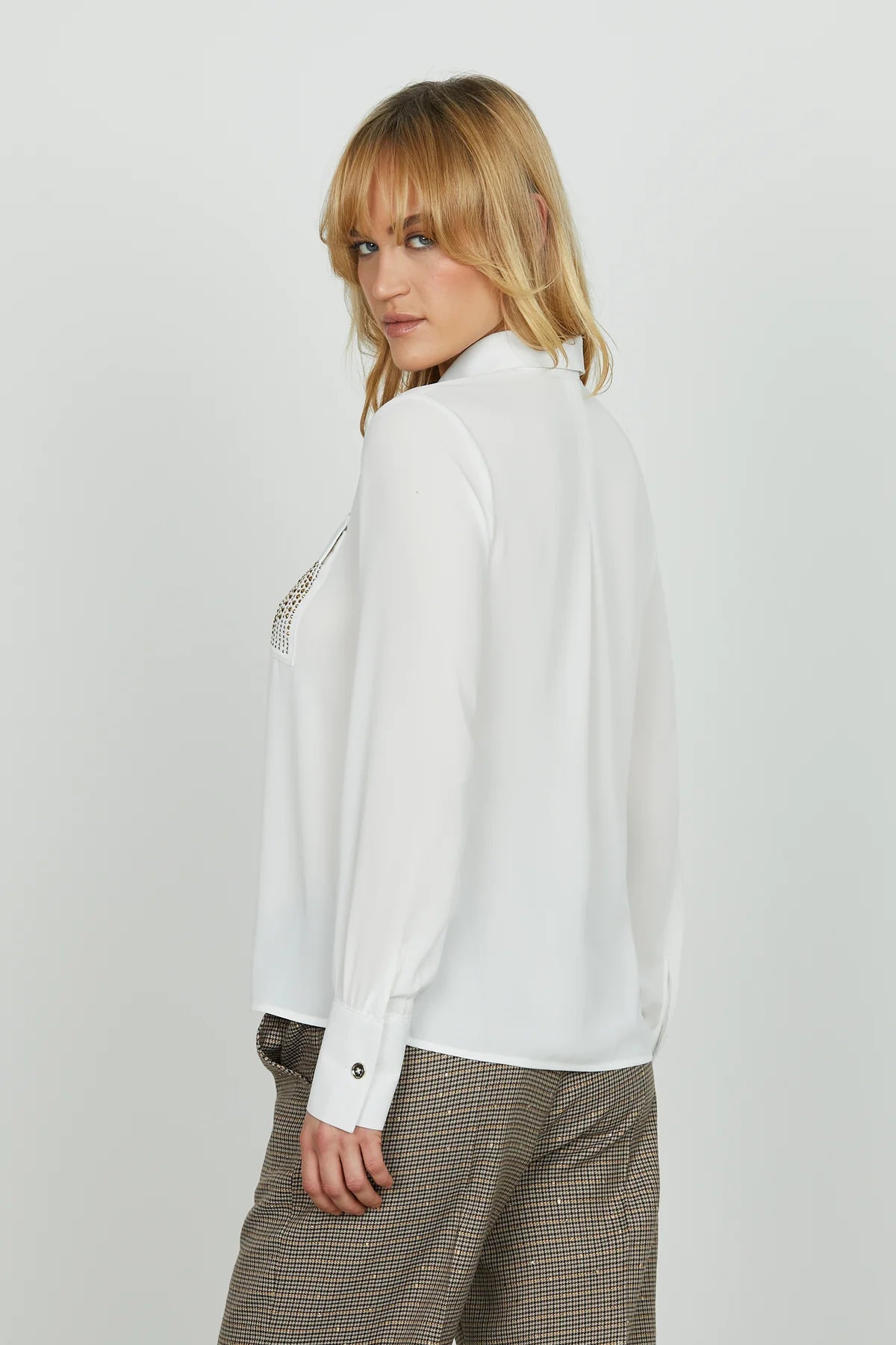 CAMICIA CON TASCHINI E STRASS