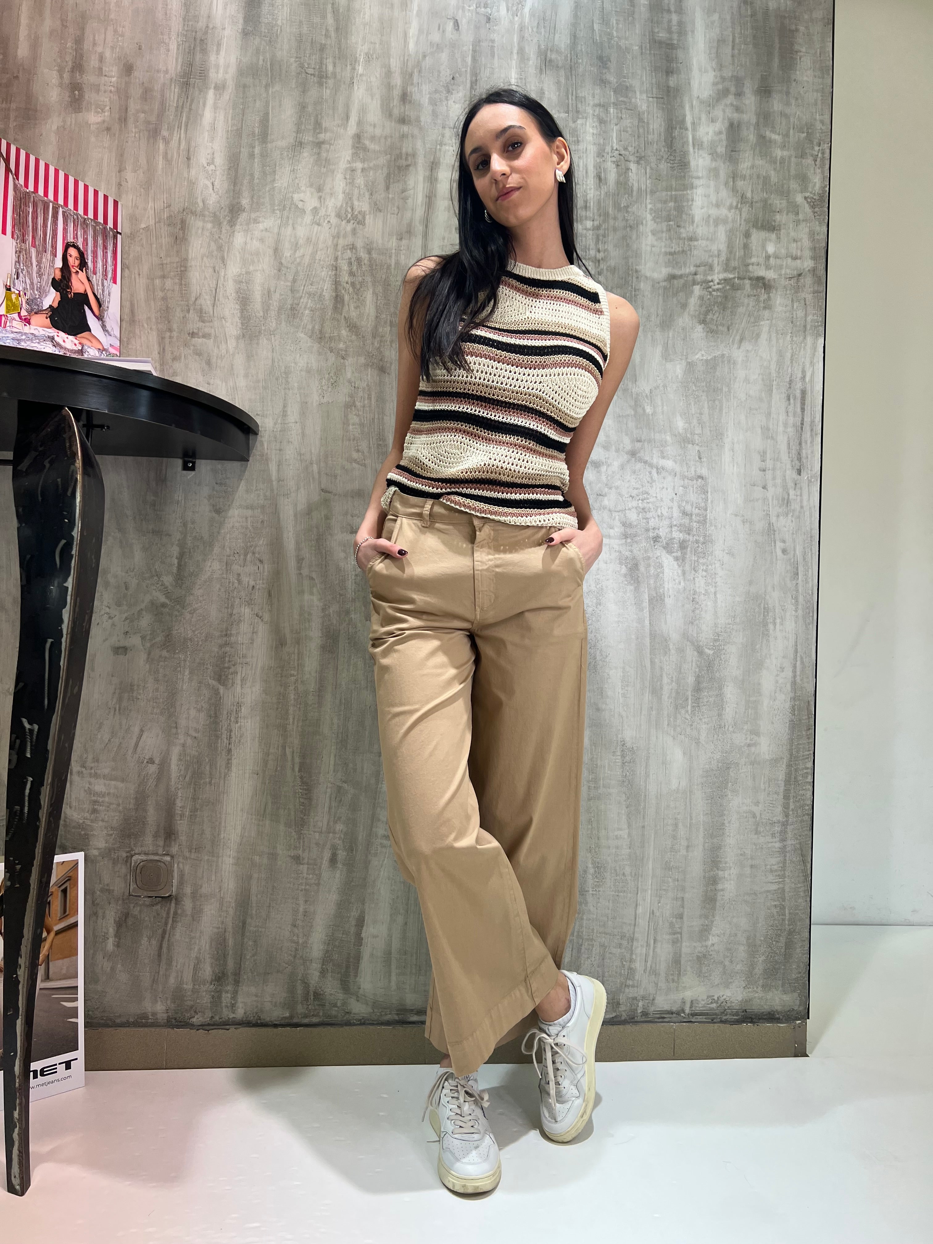 Pantaloni a palazzo