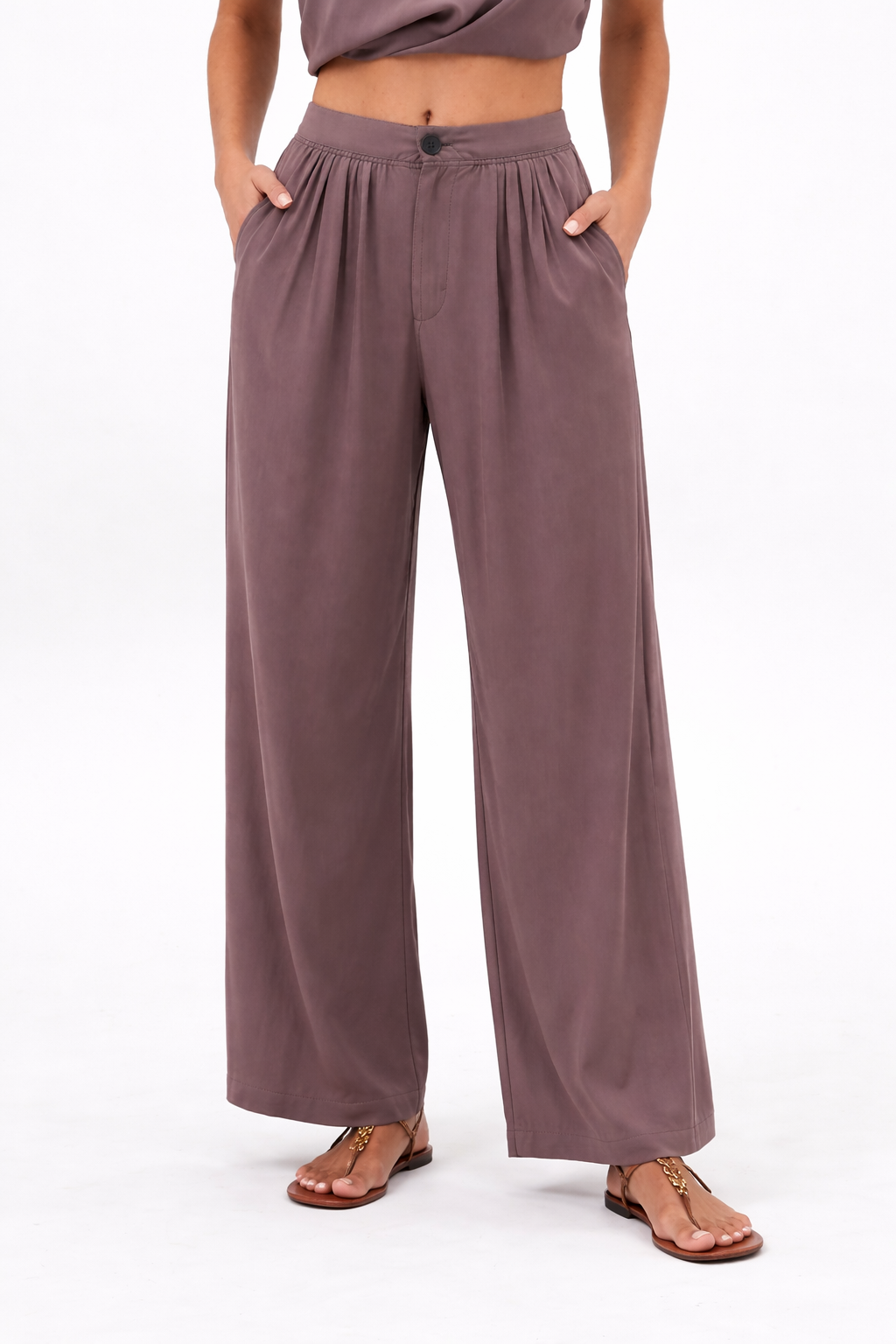 PANTALONI CON PINCES