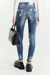 JEANS CON MACCHIE