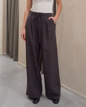 PANTALONI CON PINCES
