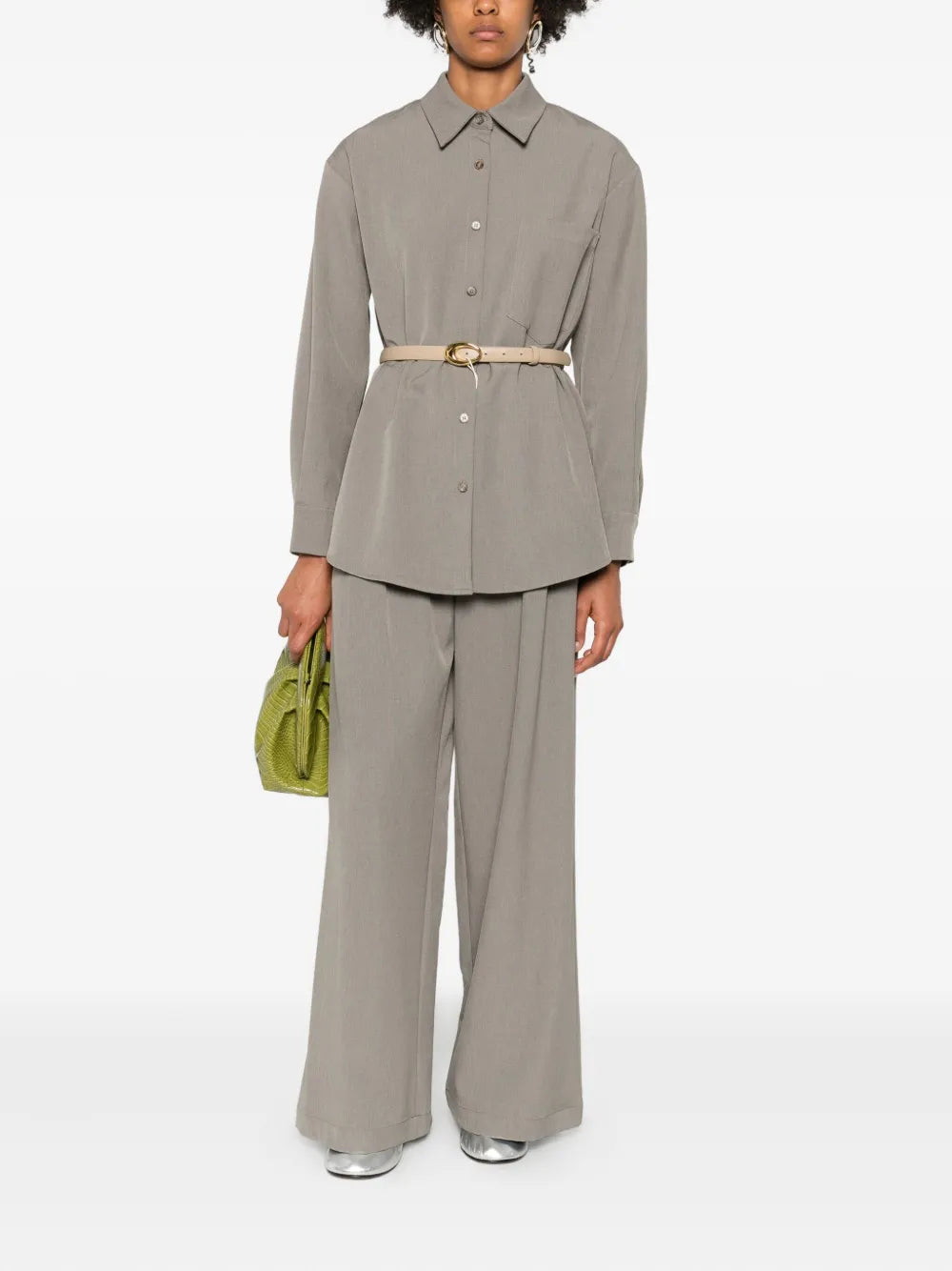 PANTALONE CON PENCES