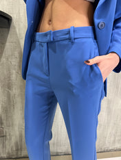 Pantaloni sigaretta