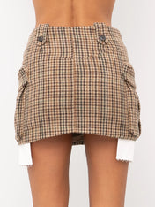 GONNA TWEED