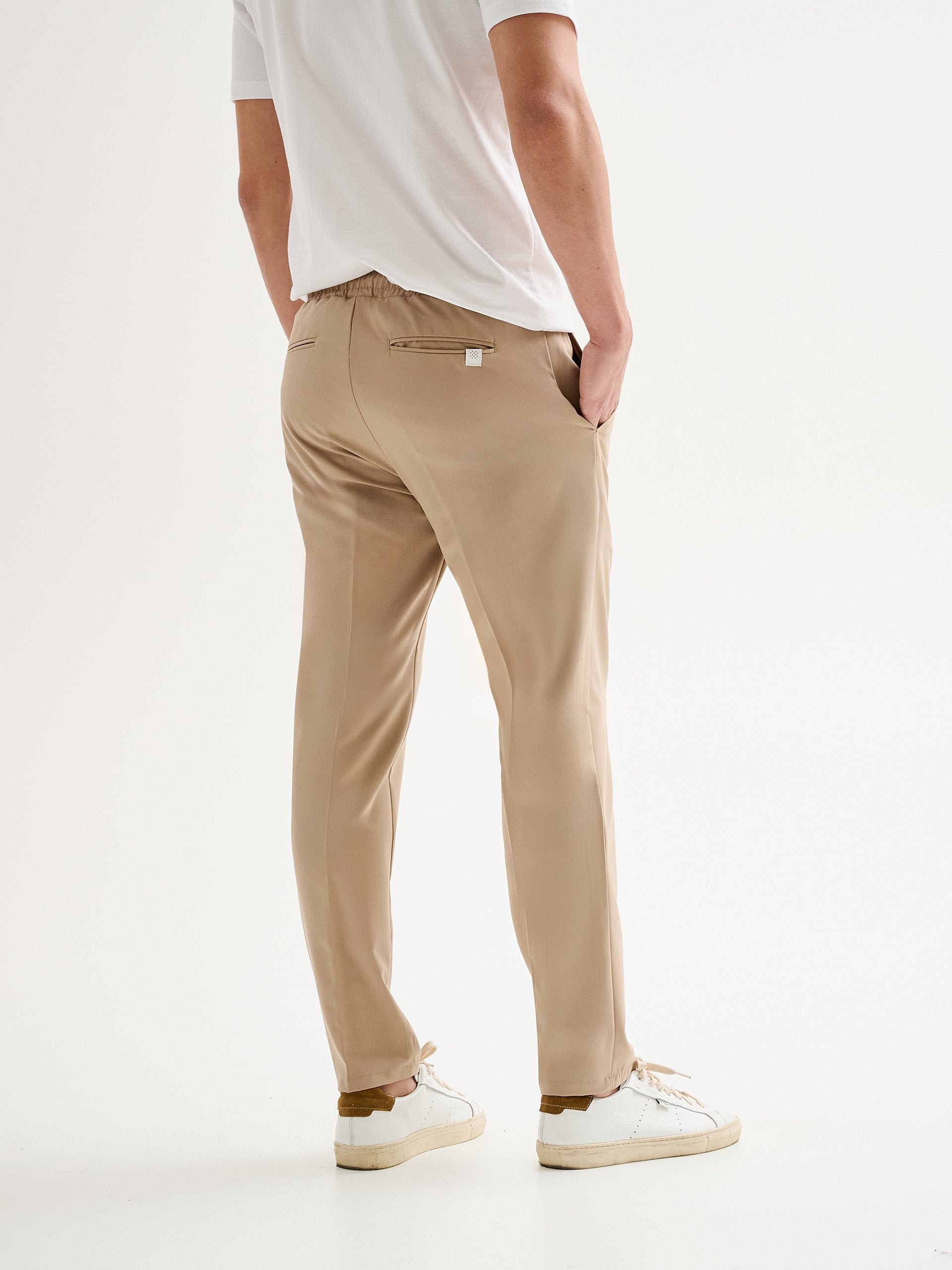 PANTALONI CON COULISSE