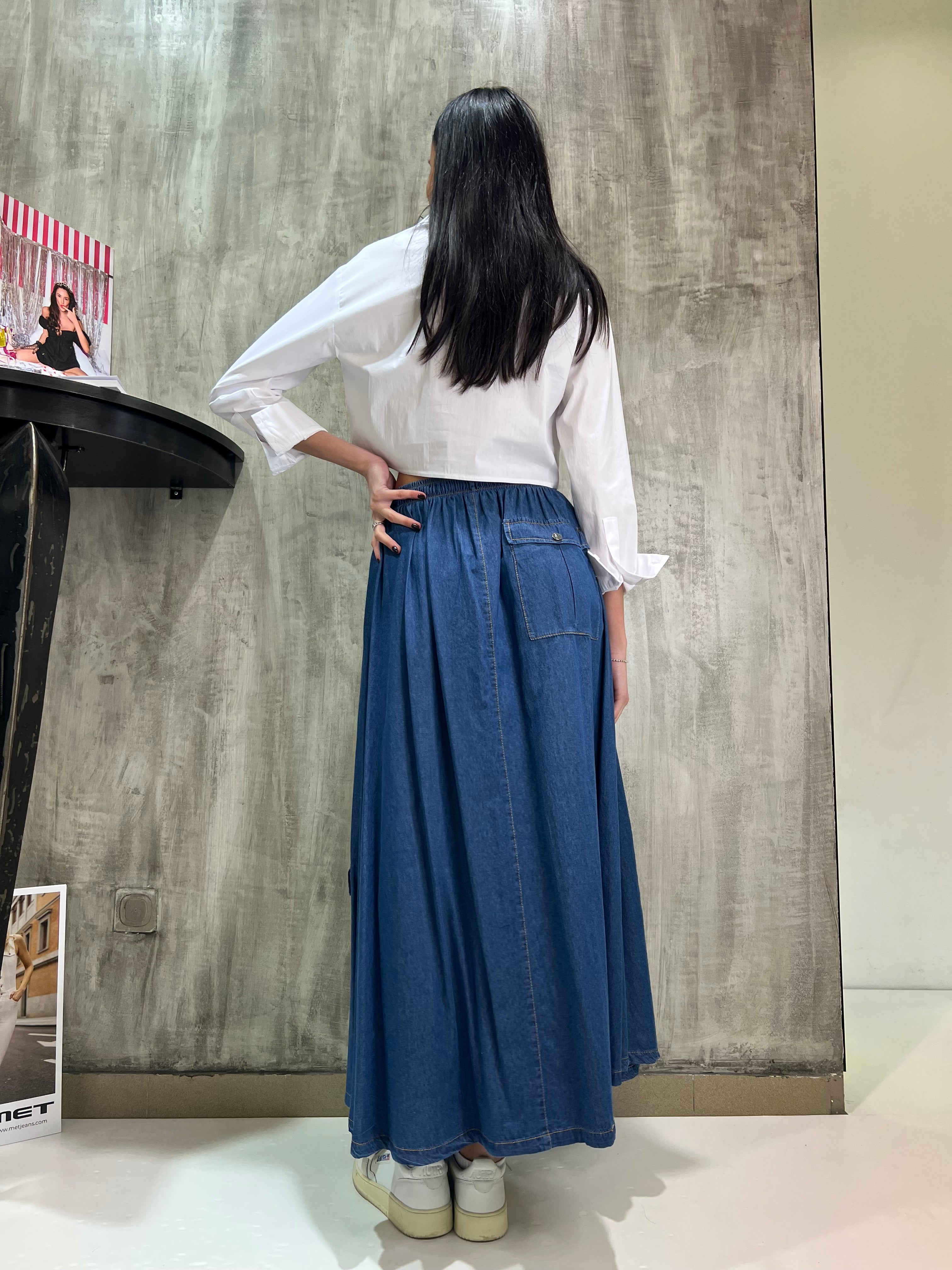Gonna lunga in denim con tasconi