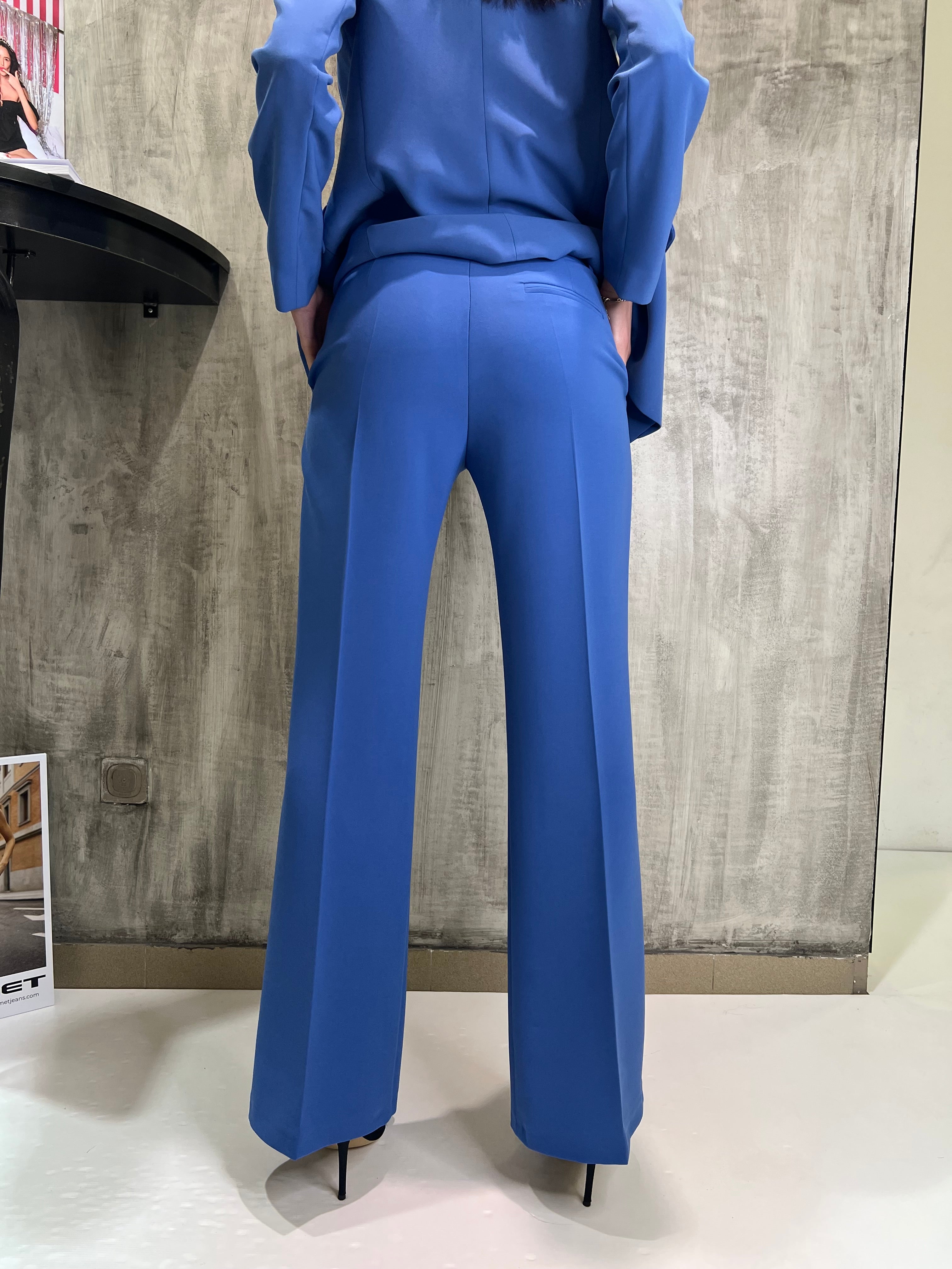 Pantalone a palazzo