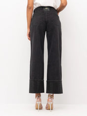 JEANS CON RISVOLTO