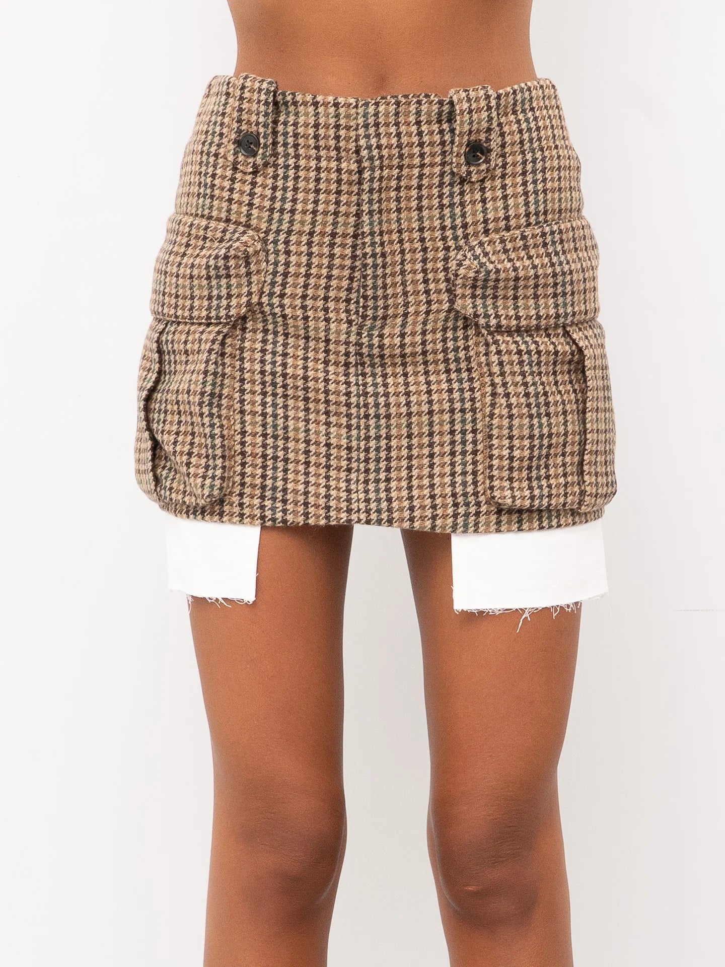 GONNA TWEED