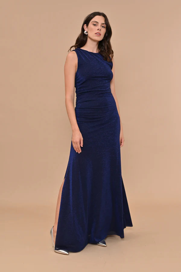 ABITO LUNGO IN LUREX CON SPACCO