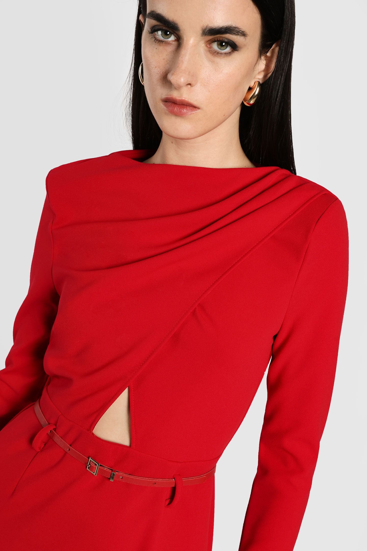 Mini abito con cut-out