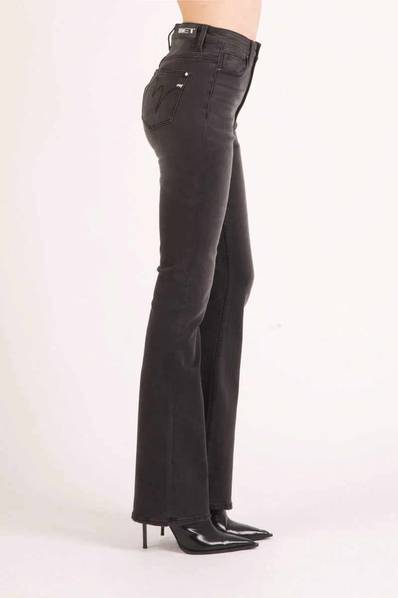 Jeans a zampetta