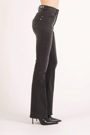 Jeans a zampetta