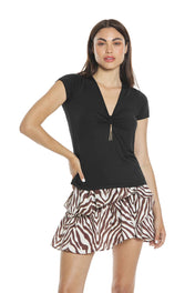 T-shirt mezza manica scollo v con applicazione più pendente