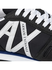 Sneakers blu e bianche
