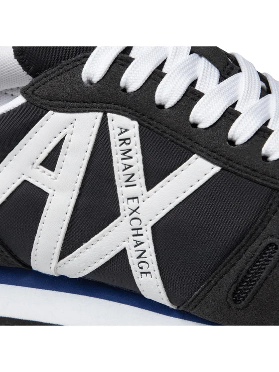 Sneakers blu e bianche