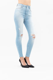 Jeans con strappi