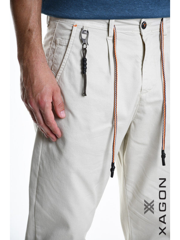 PANTALONI CON LACCIO