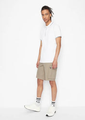 Polo con logo a contrasto