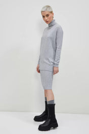 Dolcevita in maglia con motivo trecce