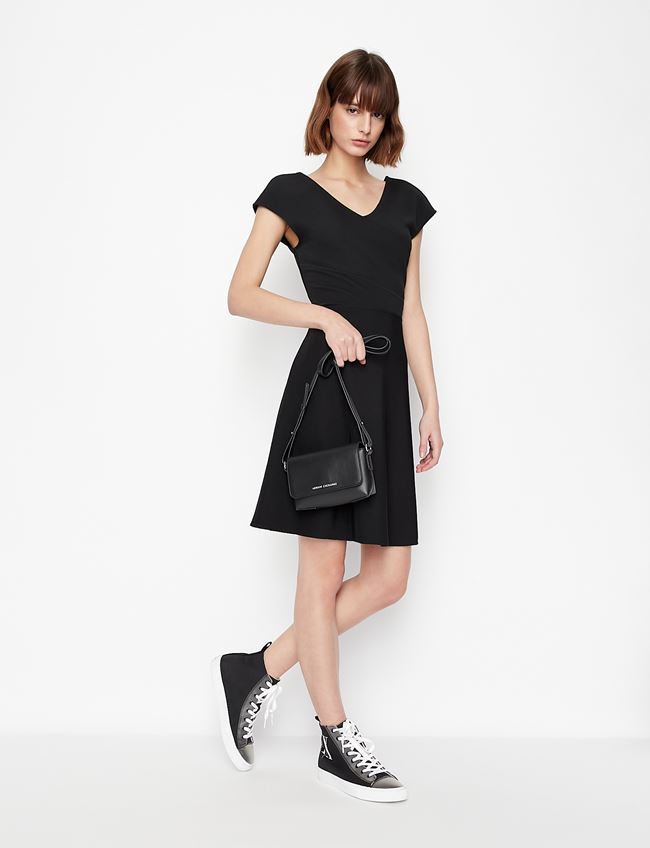 Vestito corto nero