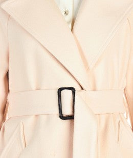 Cappotto con cintura