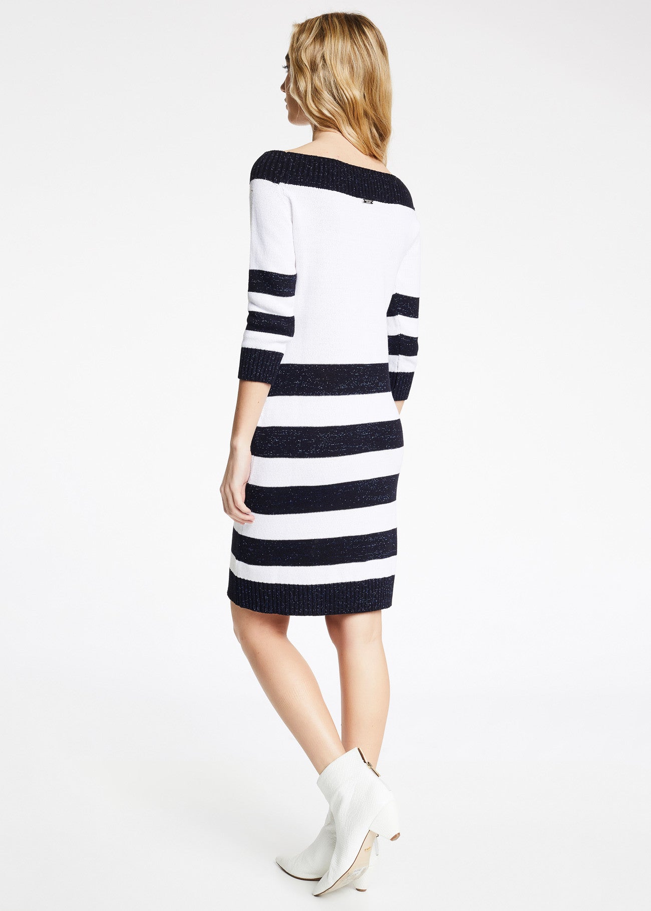 Abito a righe in maglia