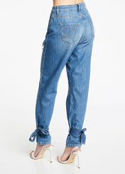 Jeans con laserature