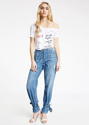 Jeans con laserature