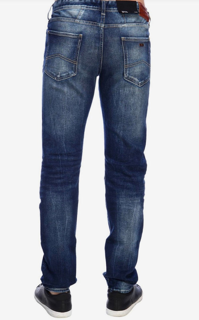 Jeans con rotture