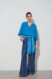 Blusa con manica a palloncino