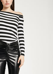 T-shirt in viscosa a righe