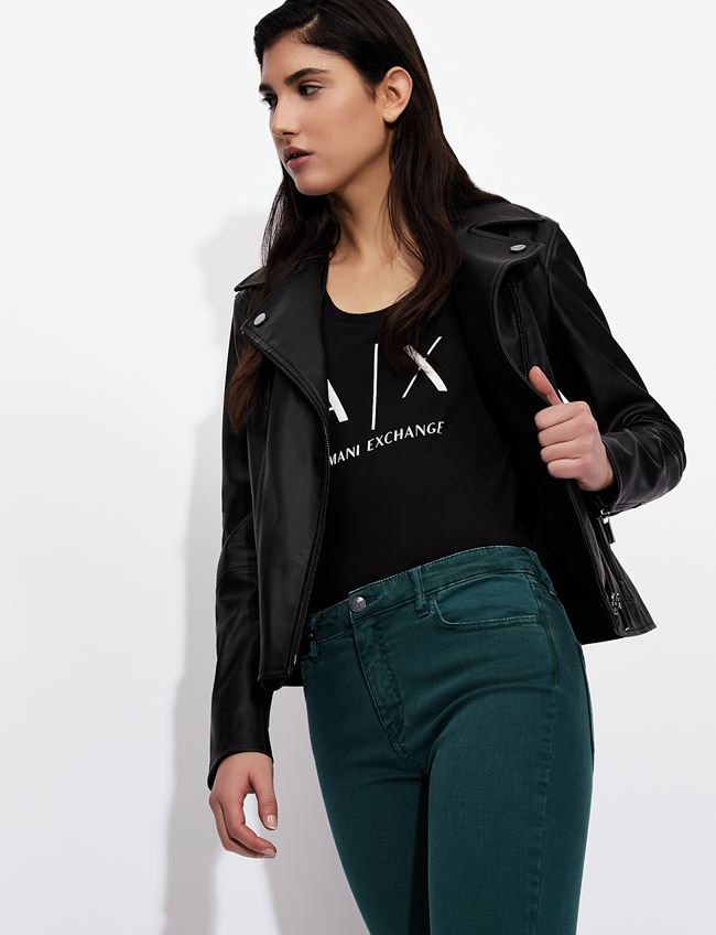 Tshirt nera slim fit in cotone