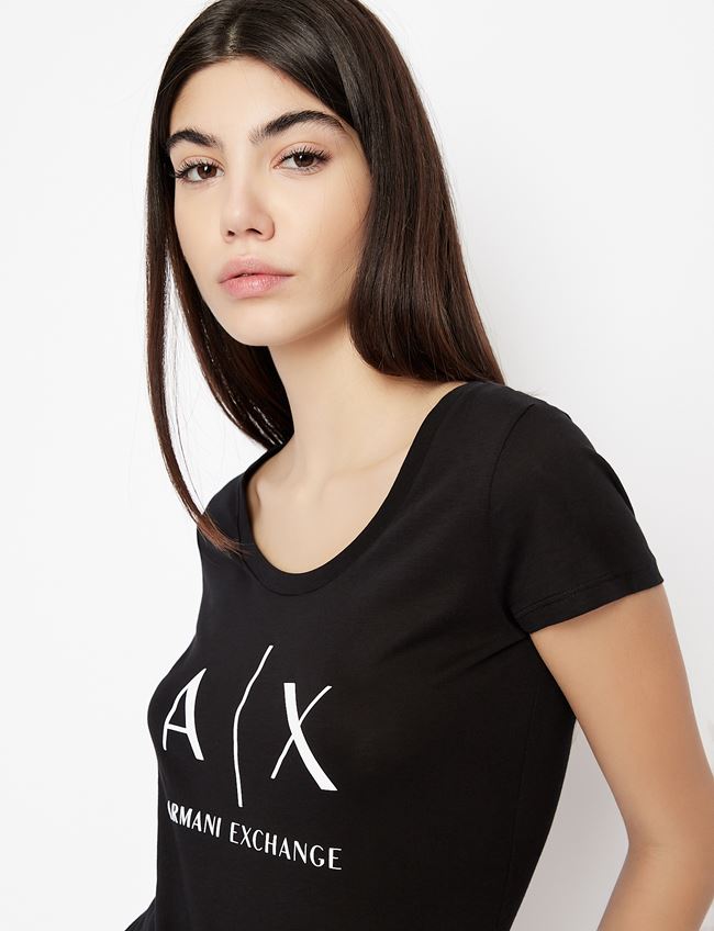 Tshirt nera slim fit in cotone