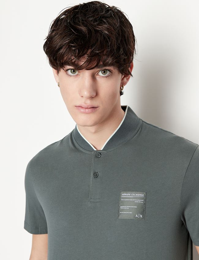 Polo collo alla coreana