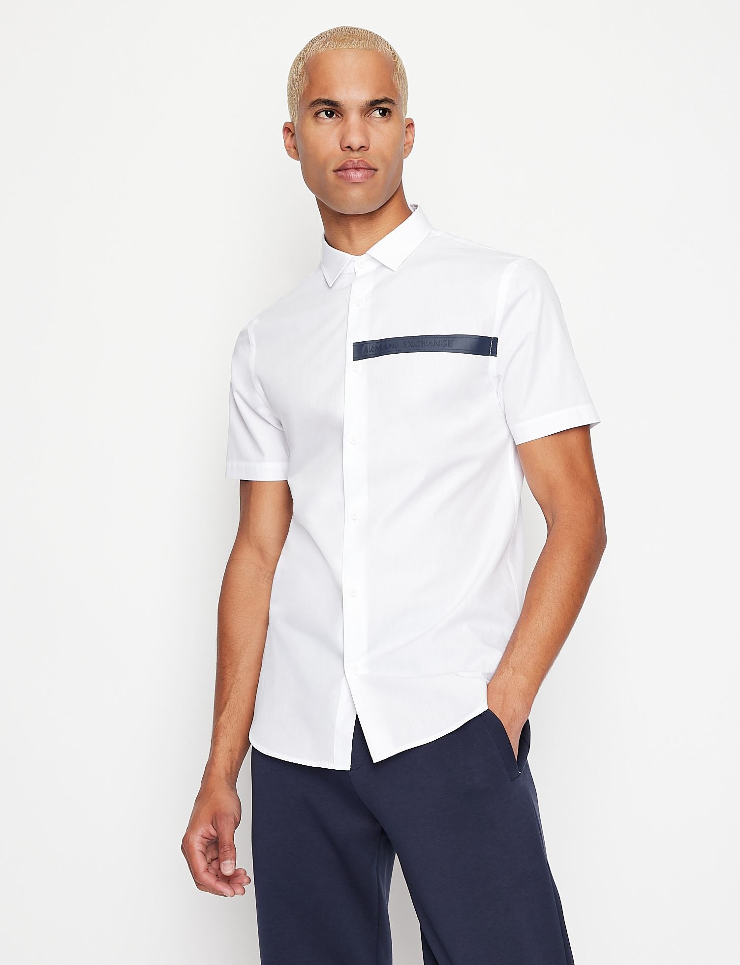 Camicia tinta unita manica corta