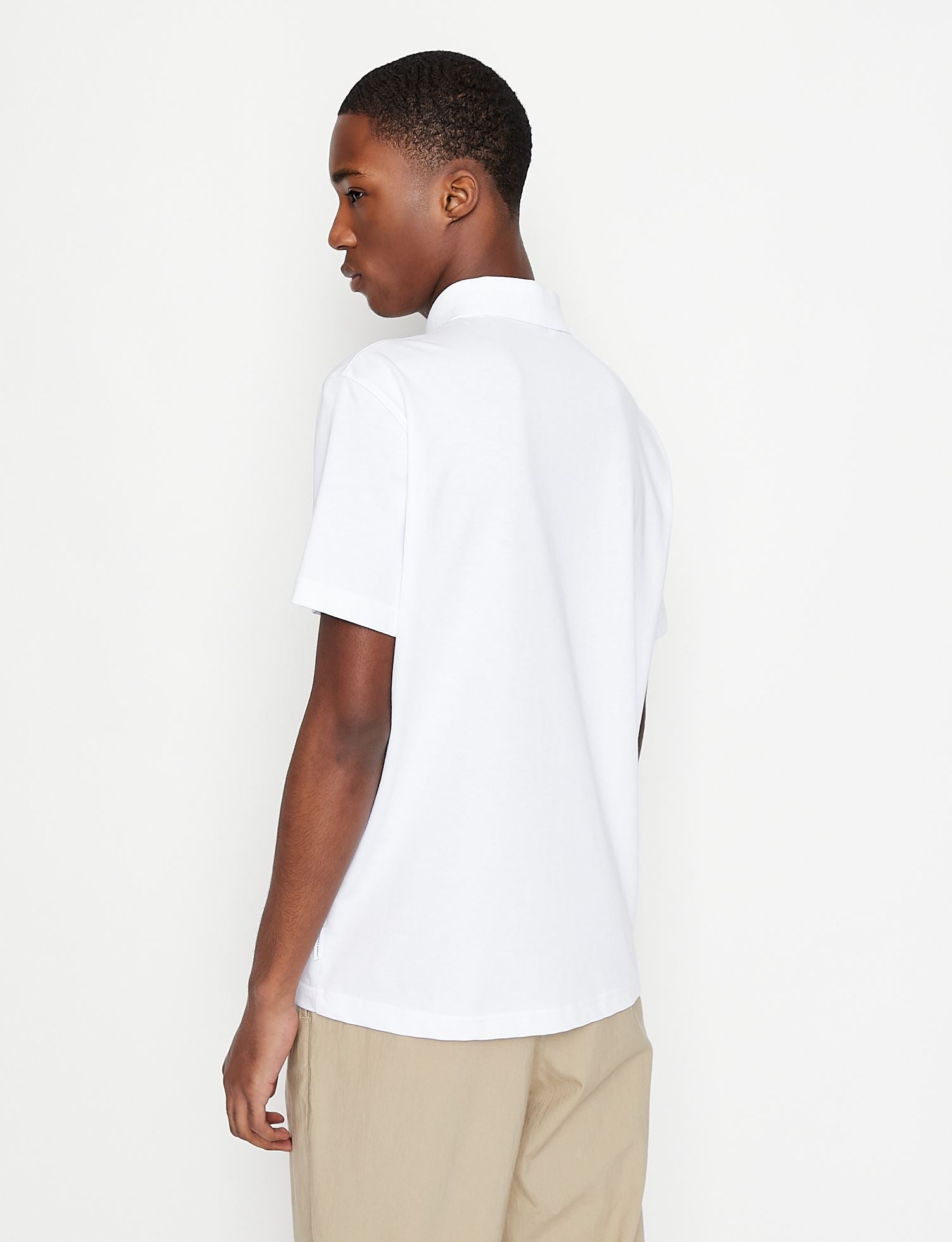 Polo con logo all over
